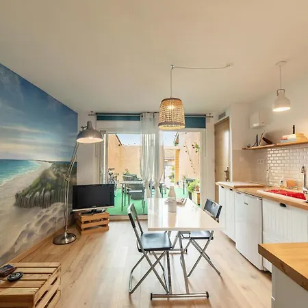 Chez Nine Sur Echarou Apartment